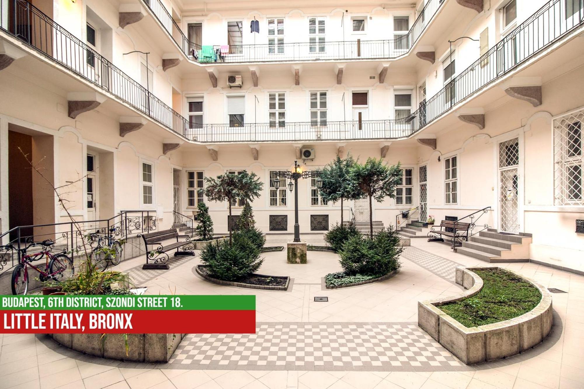 Little Italy Bronx Apartment Budapešť Exteriér fotografie